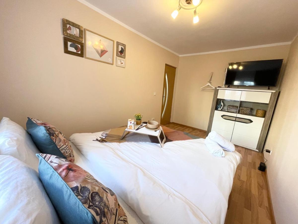 Hygge Place To Stay - Self Check In Nonstop 24H-Wifi Resita Zewnętrze zdjęcie