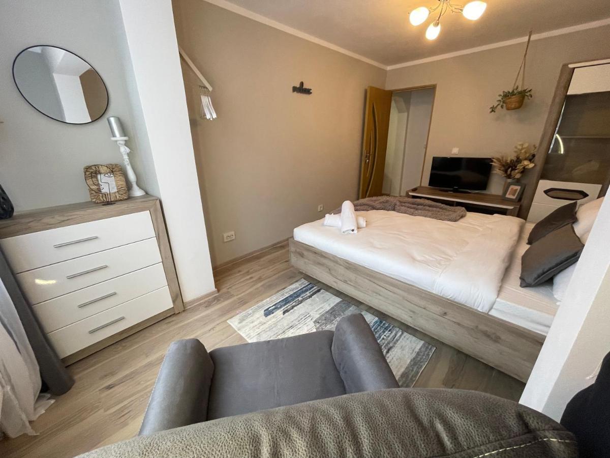 Hygge Place To Stay - Self Check In Nonstop 24H-Wifi Resita Zewnętrze zdjęcie