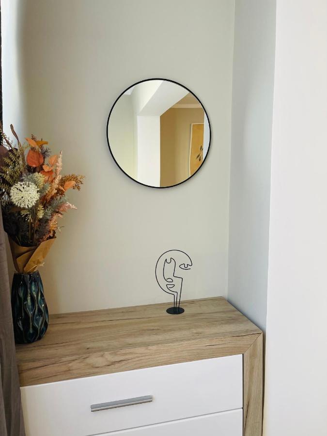 Hygge Place To Stay - Self Check In Nonstop 24H-Wifi Resita Zewnętrze zdjęcie